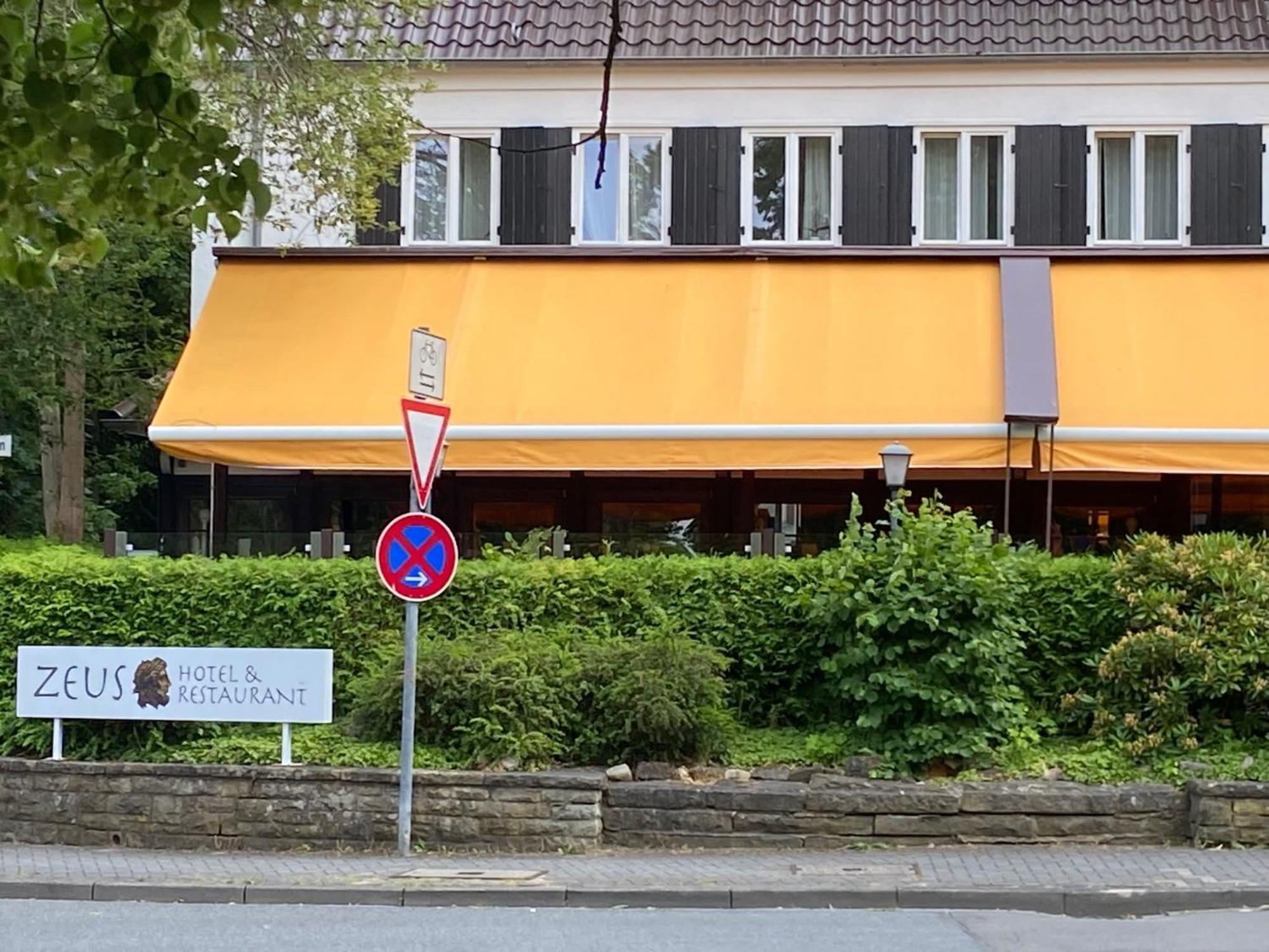 Hotel Und Restaurant Zeus Wolfsburg Kültér fotó