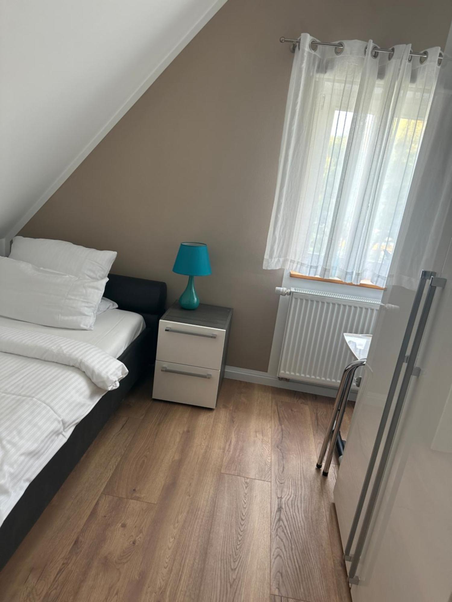 Hotel Und Restaurant Zeus Wolfsburg Kültér fotó
